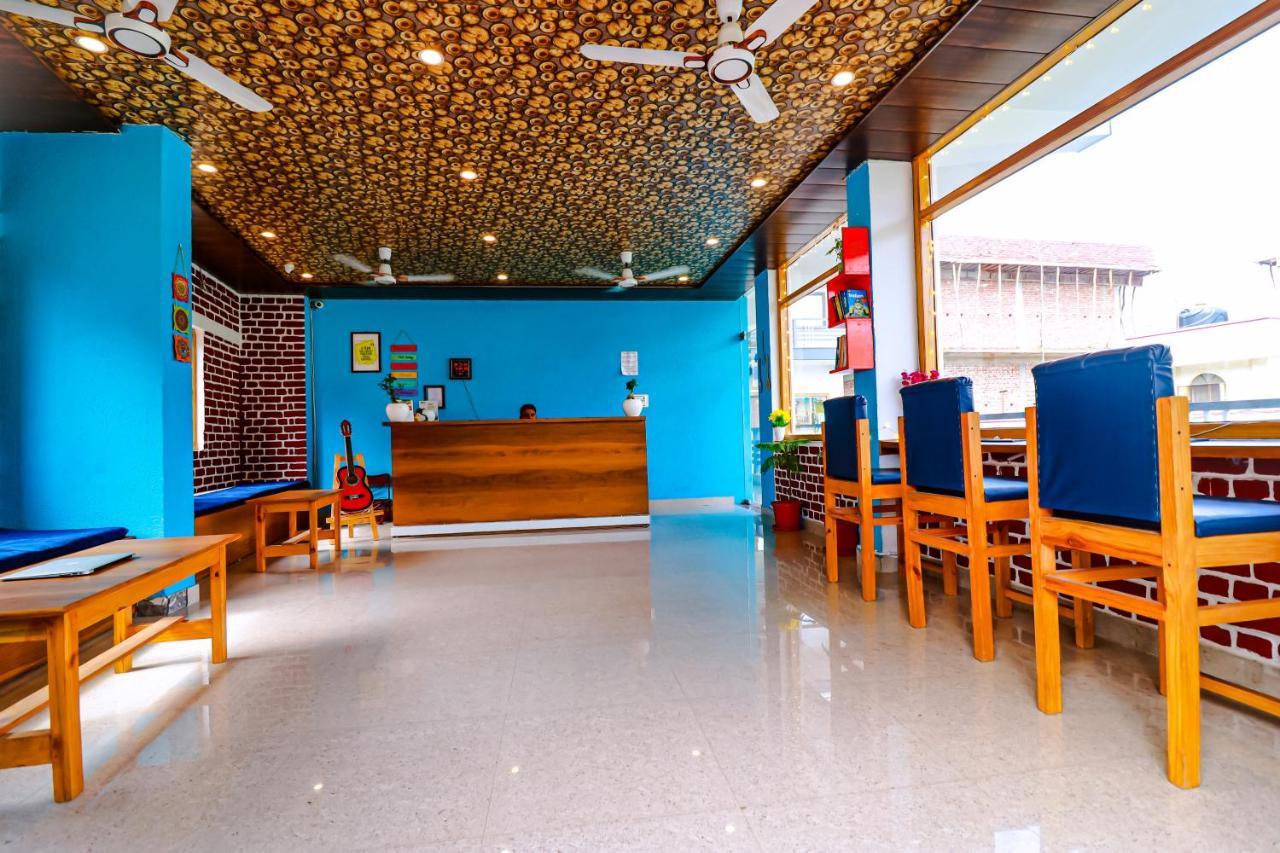 Manzil Hostel Рішикеш Екстер'єр фото